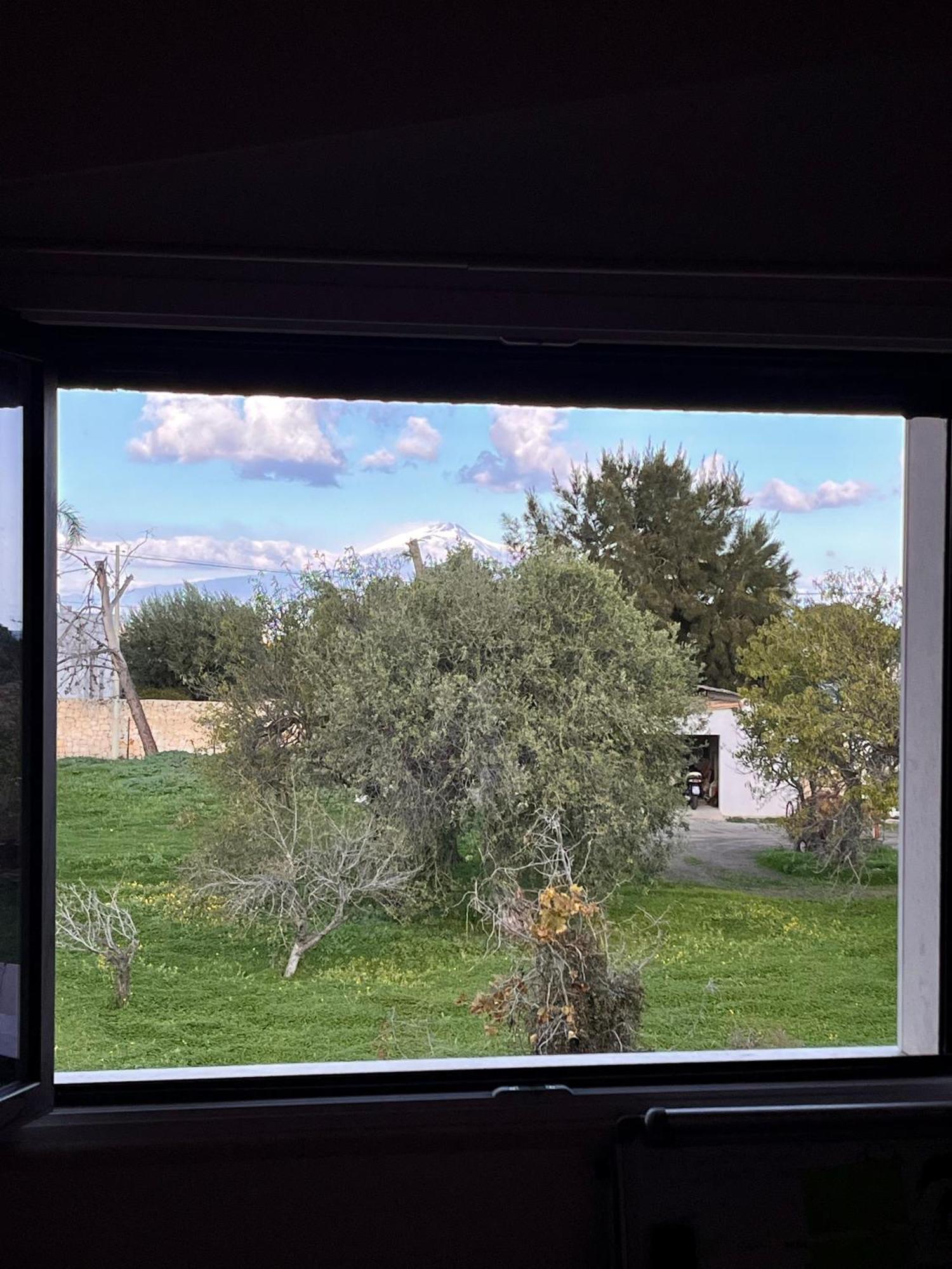 The Blue Window - Rooms - 300M From Sea Аугуста Экстерьер фото